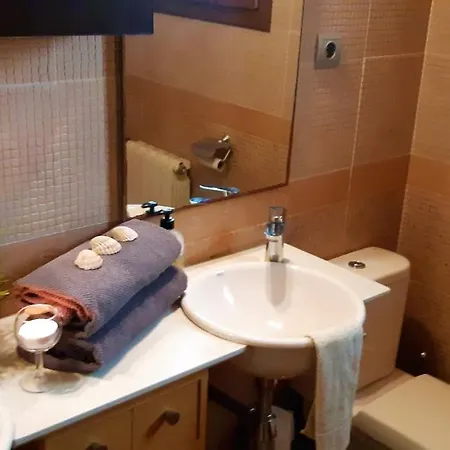 Ashram Sunshine Bed & Breakfast