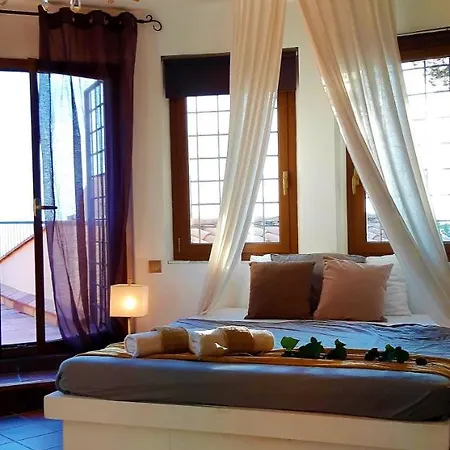 Bed & Breakfast Ashram Sunshine *