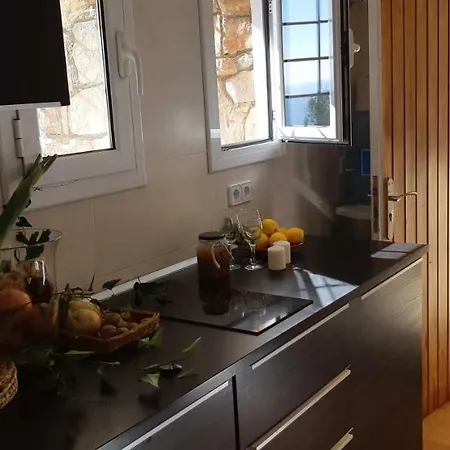 Ashram Sunshine Bed & Breakfast Sitges