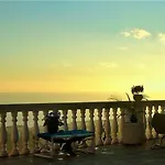 Bed and breakfast Ashram Sunshine Sitges