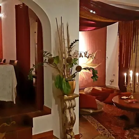 Ashram Sunshine Bed & Breakfast Sitges