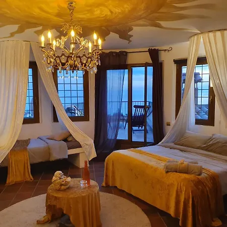 Ashram Sunshine * Σίτζες