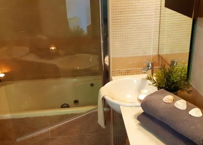 Ashram Sunshine Σίτζες