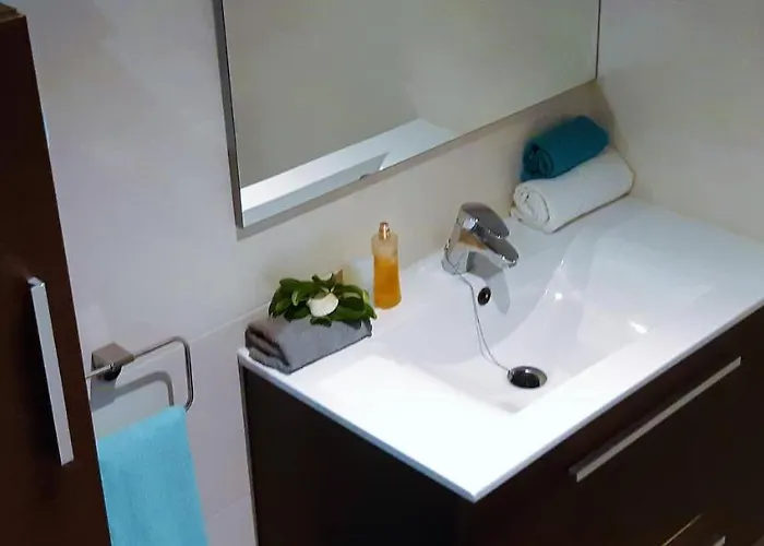 Ashram Sunshine Couette-café