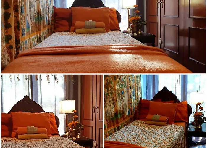 Ashram Sunshine Bed and Breakfast