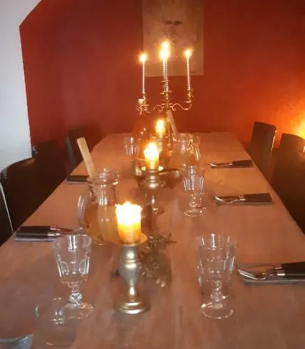 Ashram Sunshine Couette-café *