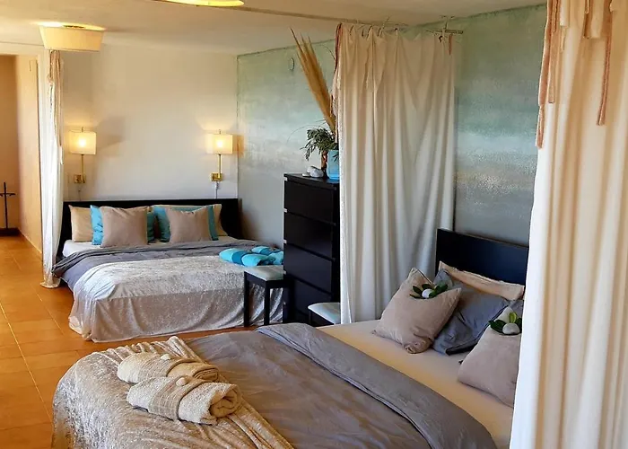 Ashram Sunshine * Σίτζες