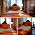 Ashram Sunshine B&B