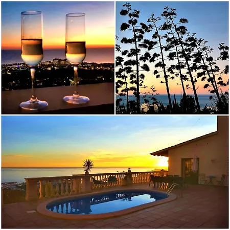 Ashram Sunshine Bed & Breakfast Sitges