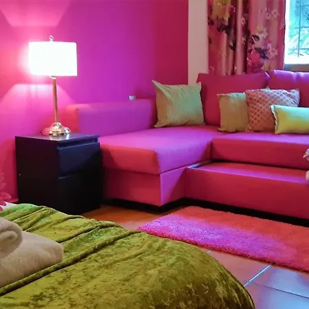 Alojamento de Acomodação e Pequeno-almoço Ashram Sunshine *