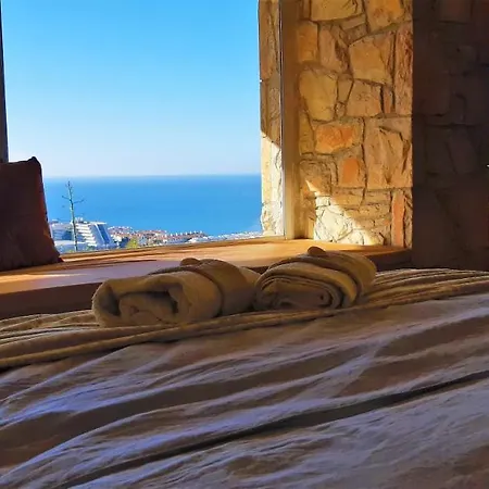 Alojamento de Acomodação e Pequeno-almoço Ashram Sunshine Sitges